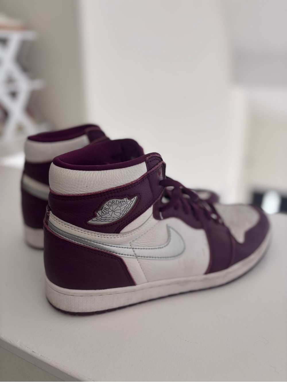 Jordan 1 Retro High OG Bordeaux